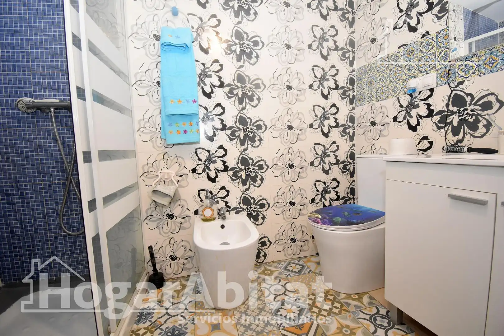 Bathroom of Houses for sale in Castellón de la Plana / Castelló de la Plana  with Terrace