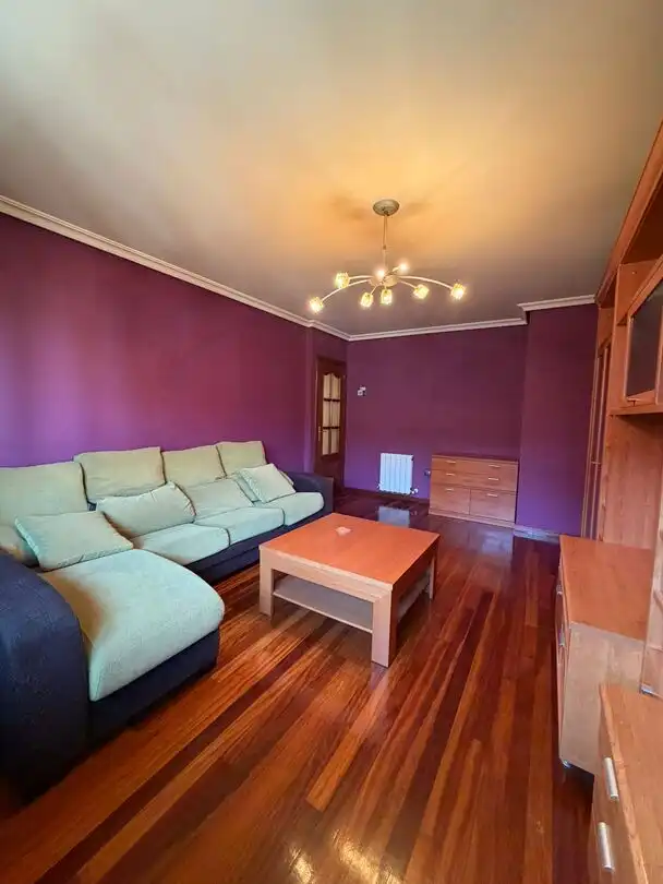 Sala de estar de Dúplex en venta en Gijón  con Calefacción y Trastero
