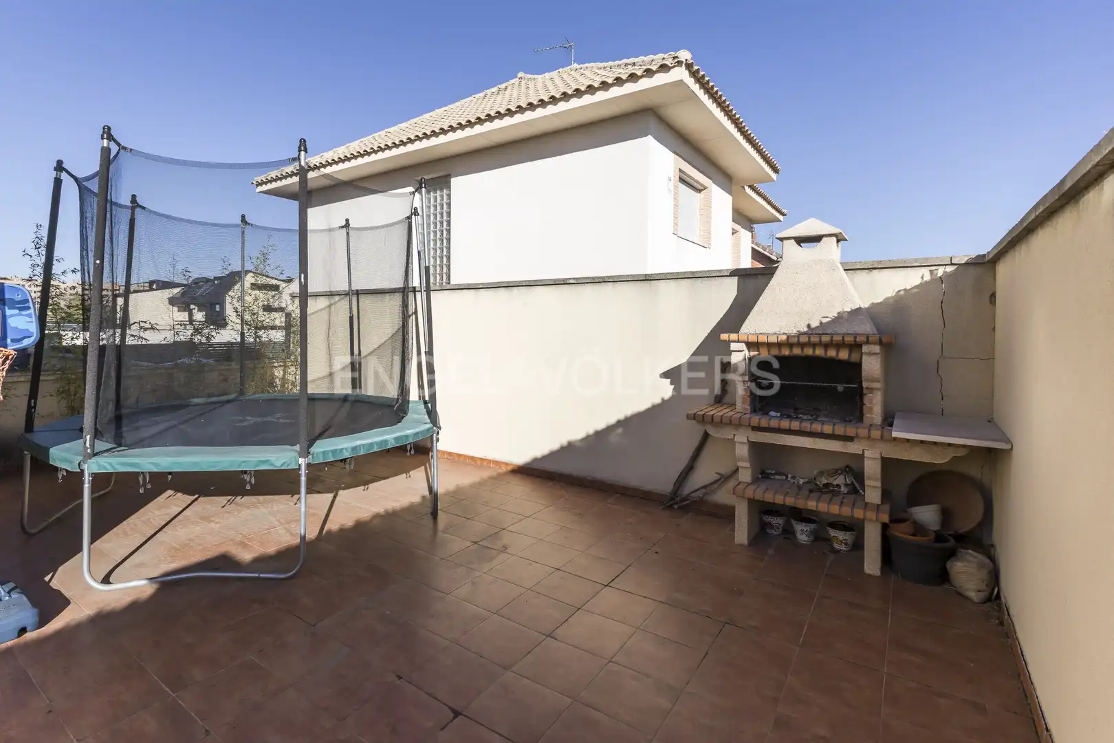 Houses for sale in Calle Otoño, Rejas