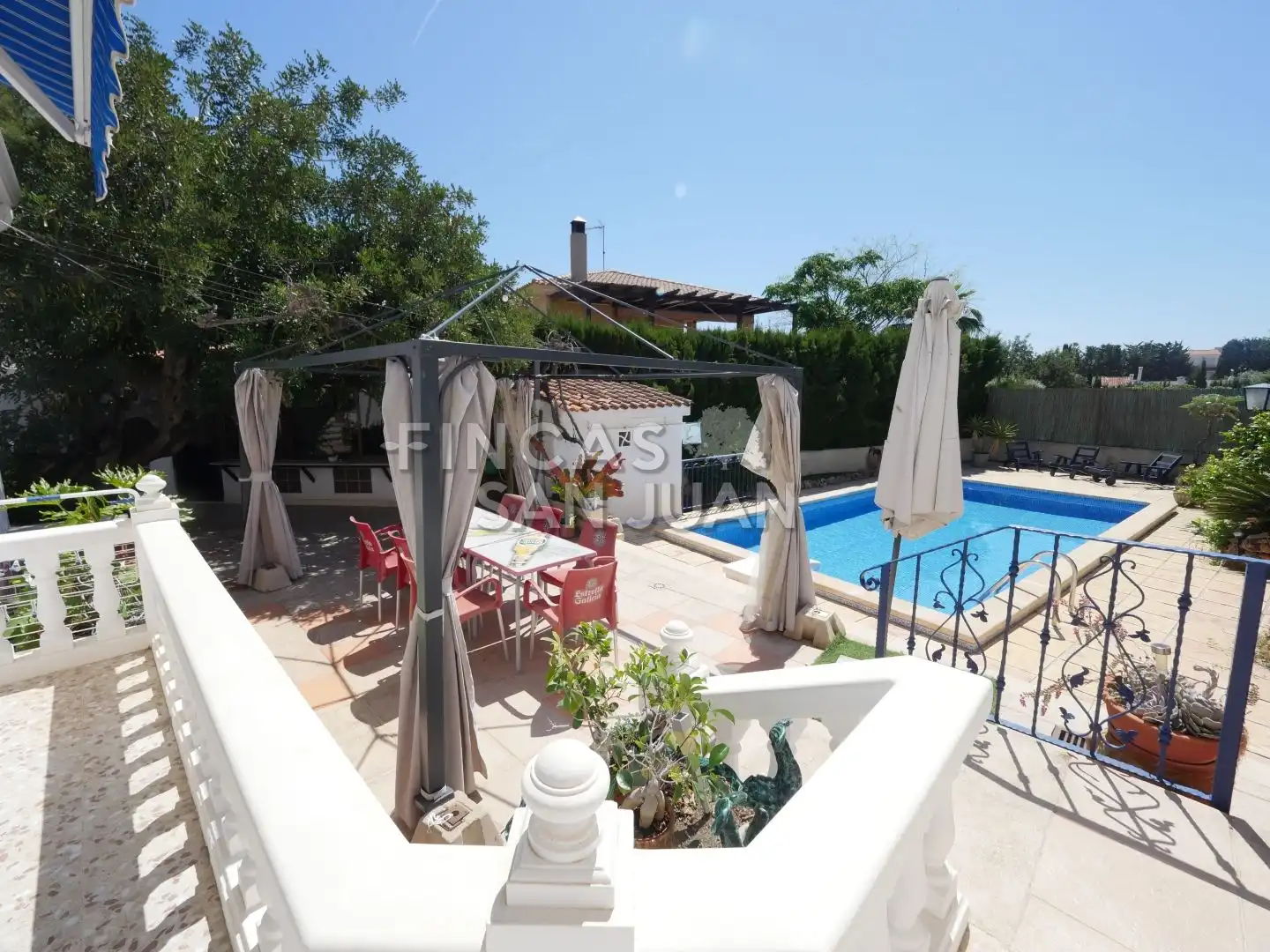 Terrassa de Casa o xalet en venda en Sant Joan d'Alacant amb Terrassa, Traster i Piscina