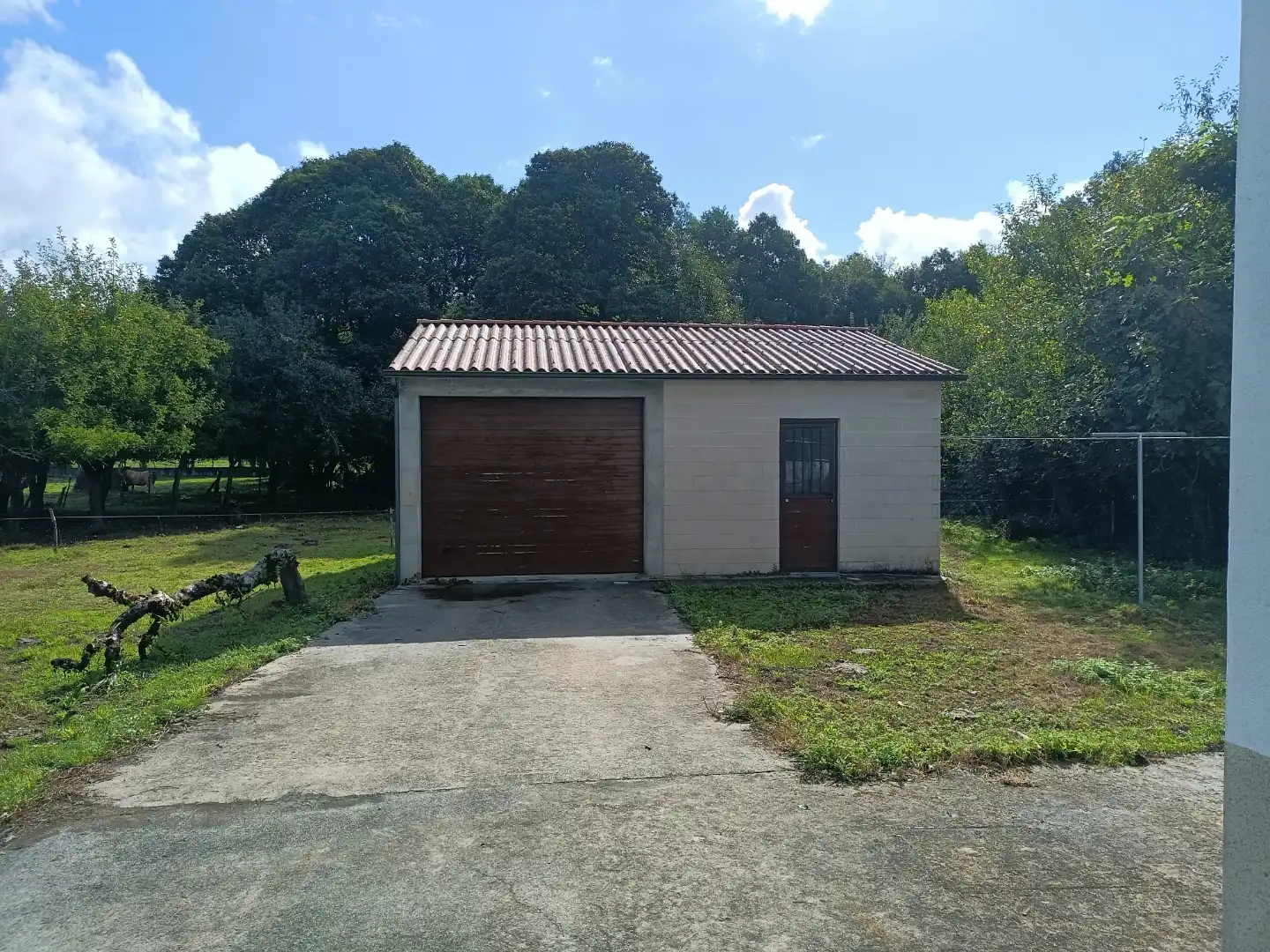Vista exterior de Casa o chalet en venta en Toques con Trastero