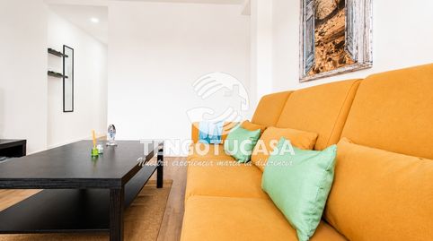 Foto 3 de Piso en venta en Calle y Travesía del Poeta Blas de Otero, 11, Ventas, Madrid Capital