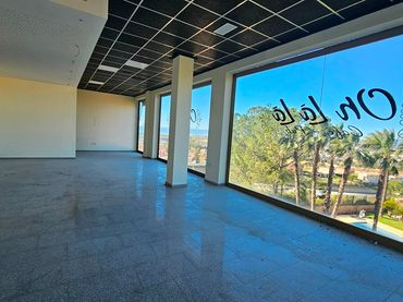 Local commercial à vendre à Avenida del Golf 5