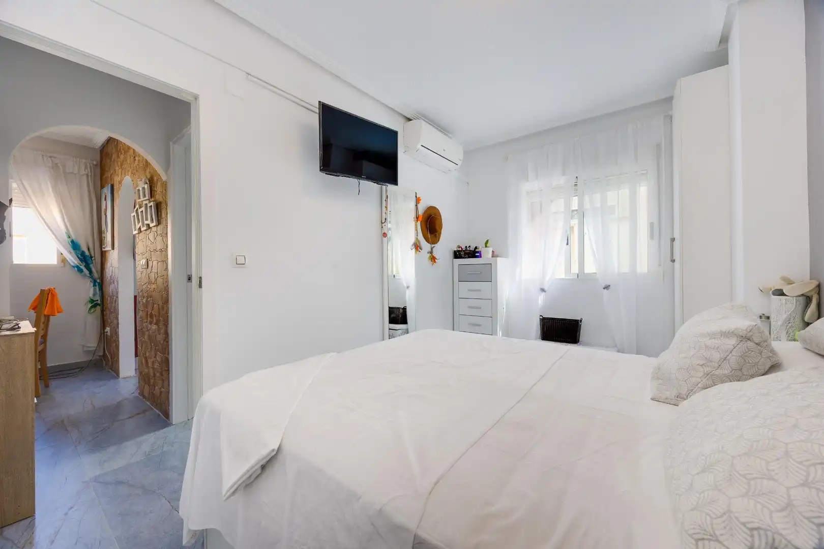 Habitación de Casa o chalet en venta en Torrevieja con Aire acondicionado, Calefacción y Terraza