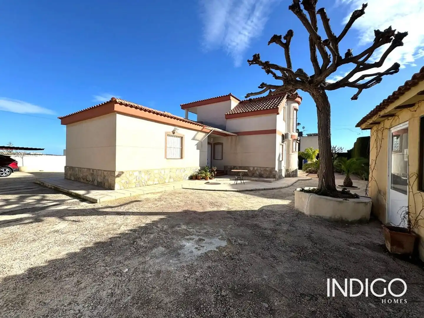 Vista exterior de Casa o xalet en venda en Mutxamel amb Aire condicionat, Calefacció i Terrassa