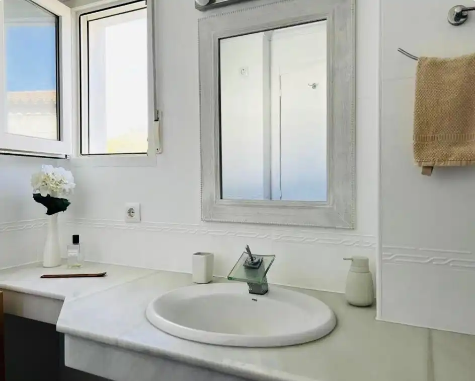 Bathroom of Apartments for rent in Dénia  with Air Conditioner, Heating and Terrace