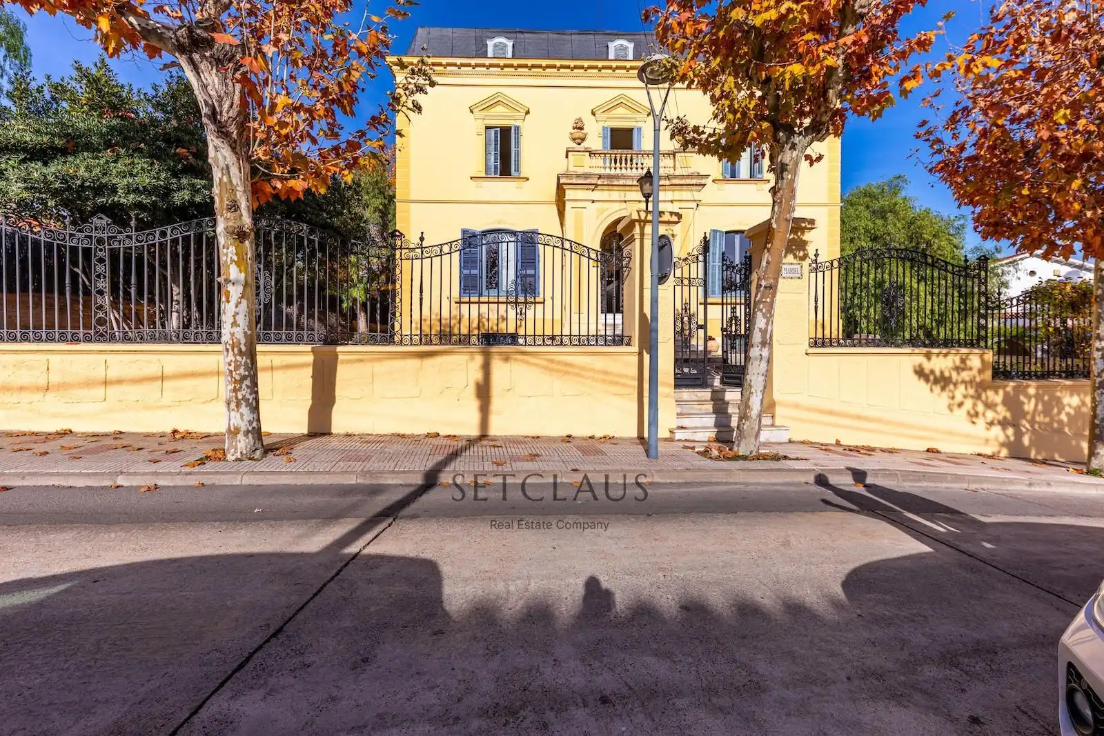 Chalet con terraza en venta en Califòrnia - Santa Madrona, imagen 9