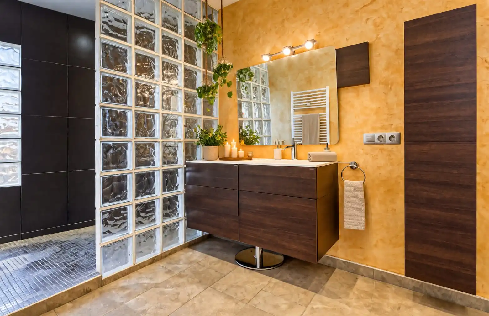 House with terrace for sale in Carrer Vilafant, imagen 15
