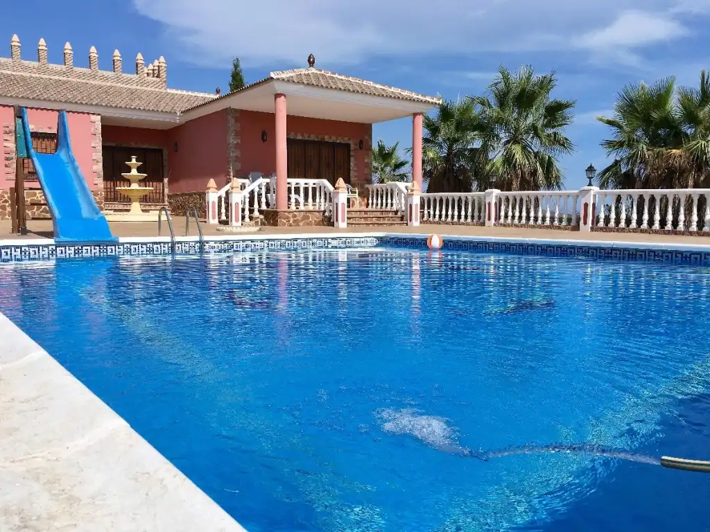 Piscina de Finca rústica en venta en Sedella con Calefacción, Terraza y Piscina