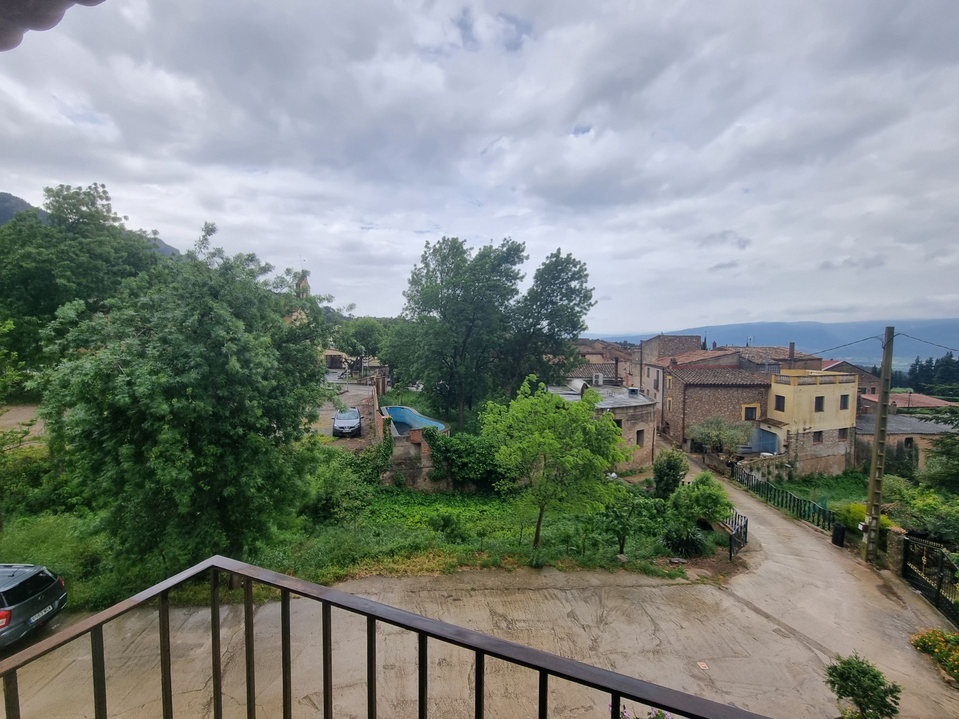 Exterior view of House or chalet for sale in Montblanc  with Heating, Private garden and Furnished