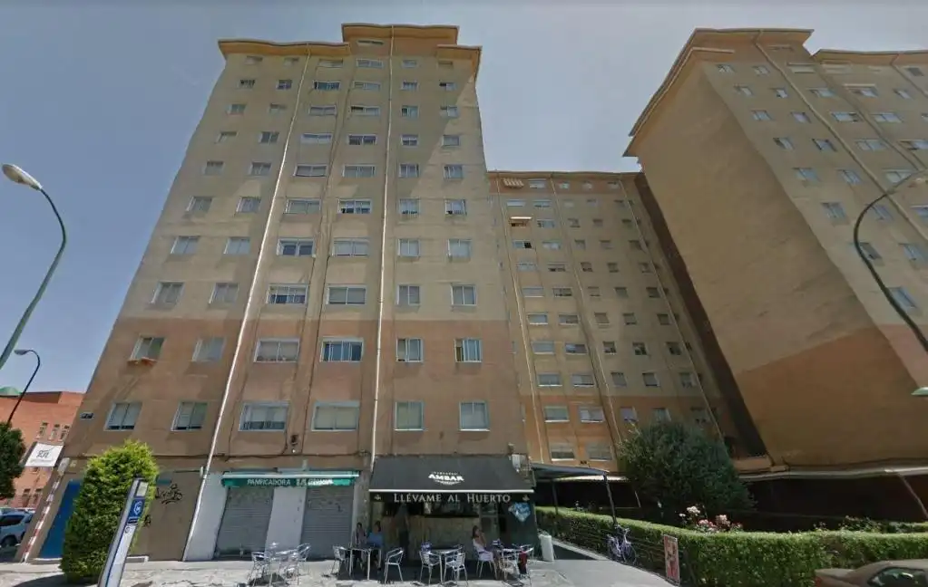 Vista exterior de Garaje en venta en Valladolid