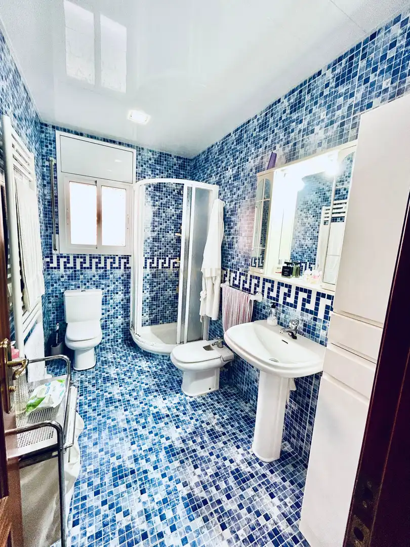 Bathroom of Houses for sale in Calafell  with Private garden and Swimming Pool