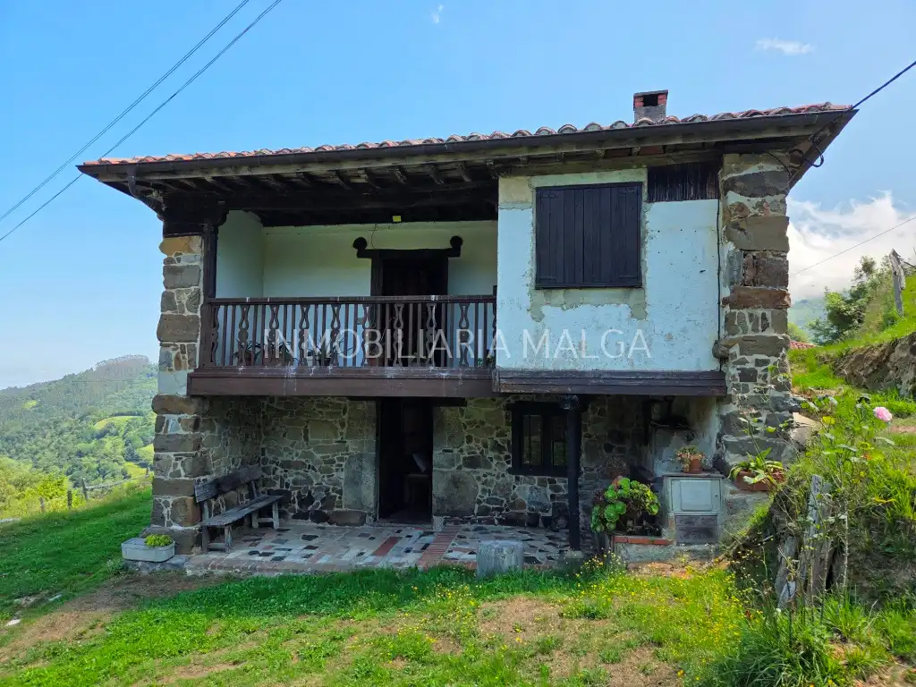 Exterior view of Houses for sale in Colunga  with Parquet flooring, Storage room and Furnished