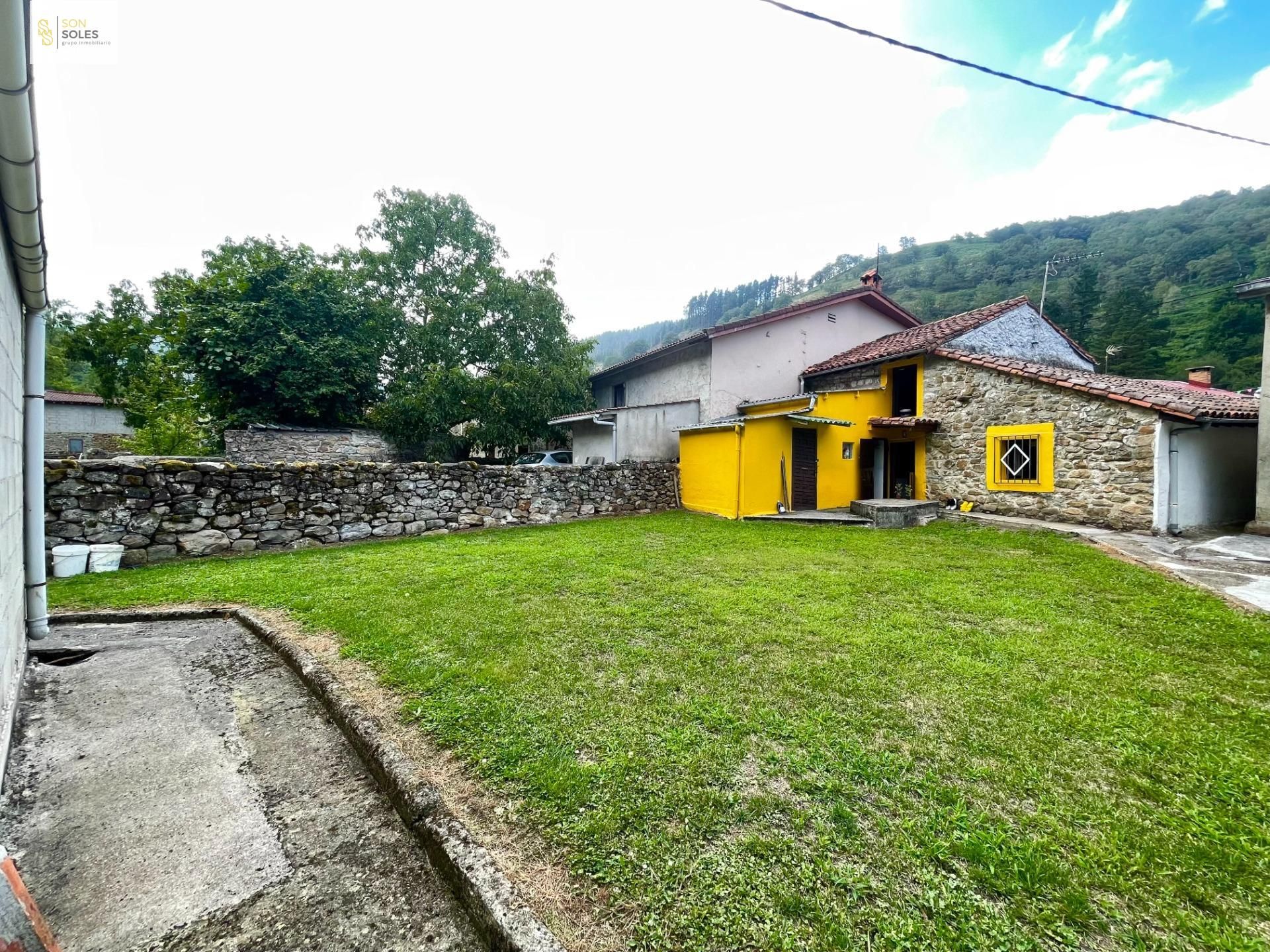 Vista exterior de Finca rústica en venta en Arenas de Iguña con Jardín privado y Alarma