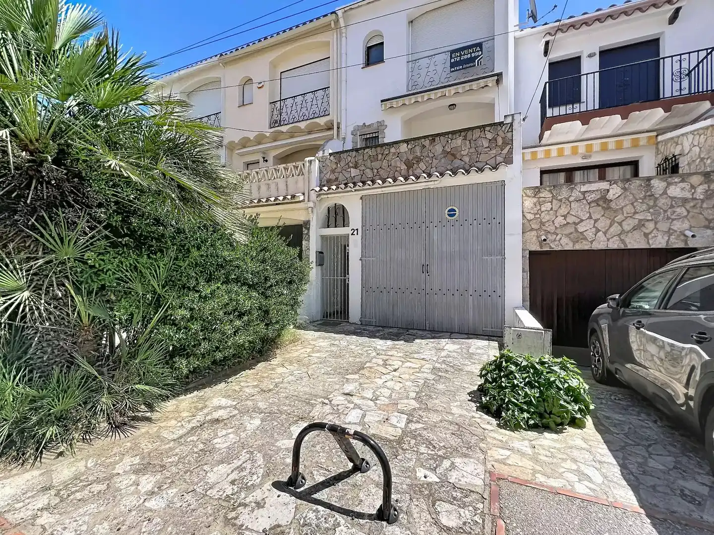 Vista exterior de Casa o xalet en venda en Empuriabrava amb Aire condicionat