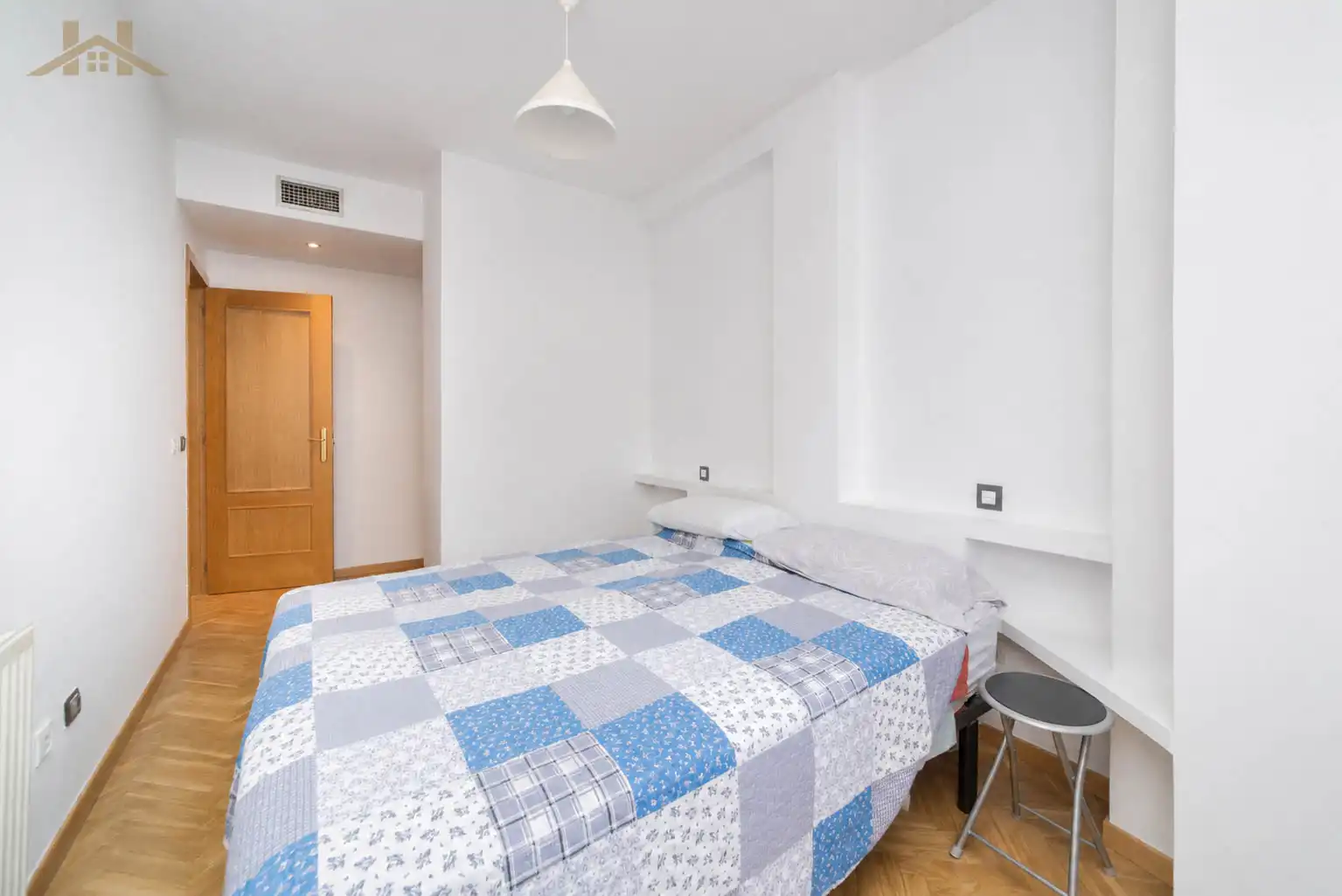 Schlafzimmer von Wohnung zum Verkauf in Alcorcón mit Abstellraum, Ofen und Balkon