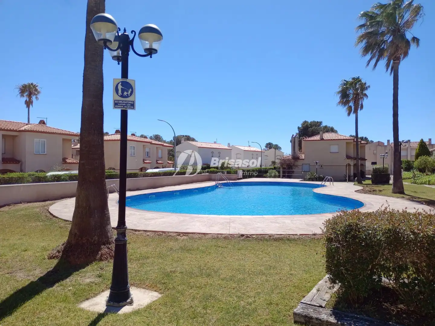Piscina de Casa adosada en venta en Mont-roig del Camp con Jardín privado y Piscina comunitaria