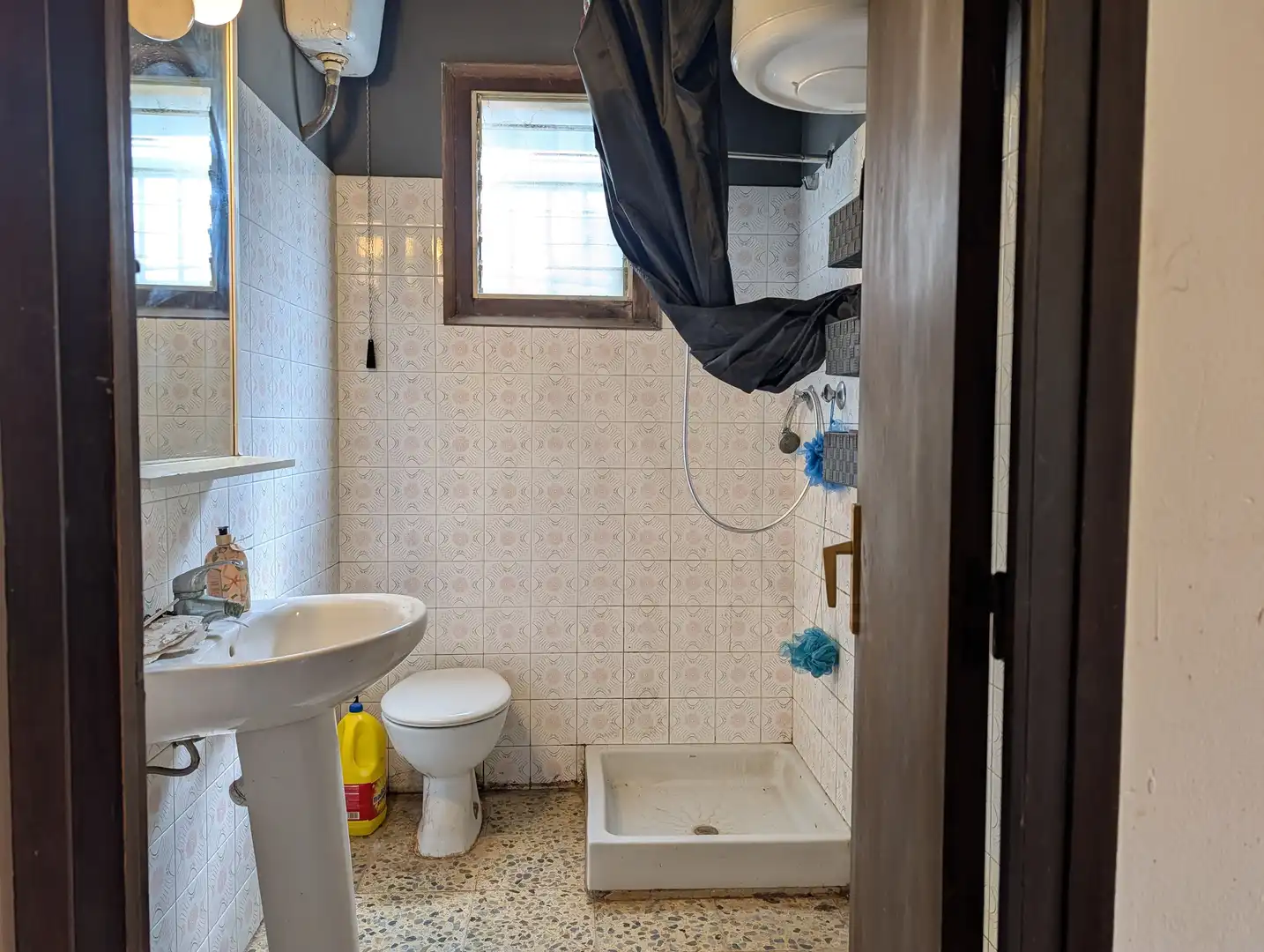 Bathroom of Houses for sale in Vilanova i la Geltrú  with Heating, Terrace and Swimming Pool