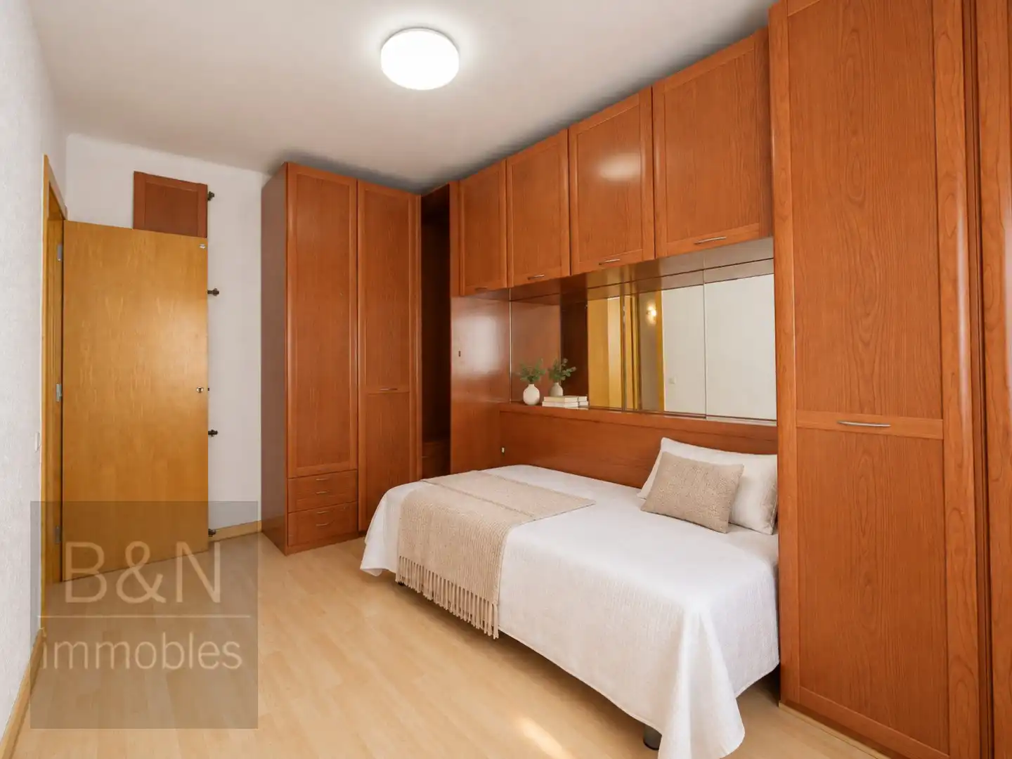 Flat with balcony for sale in Nord-oest, imagen 21