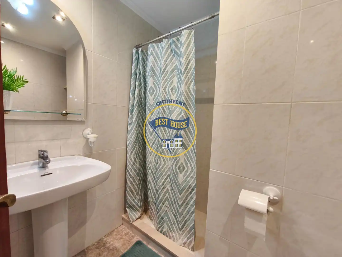 Bathroom of Flat for sale in Ontinyent