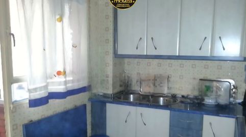 Foto 4 de Piso en venta en Hospital, Jaén Capital