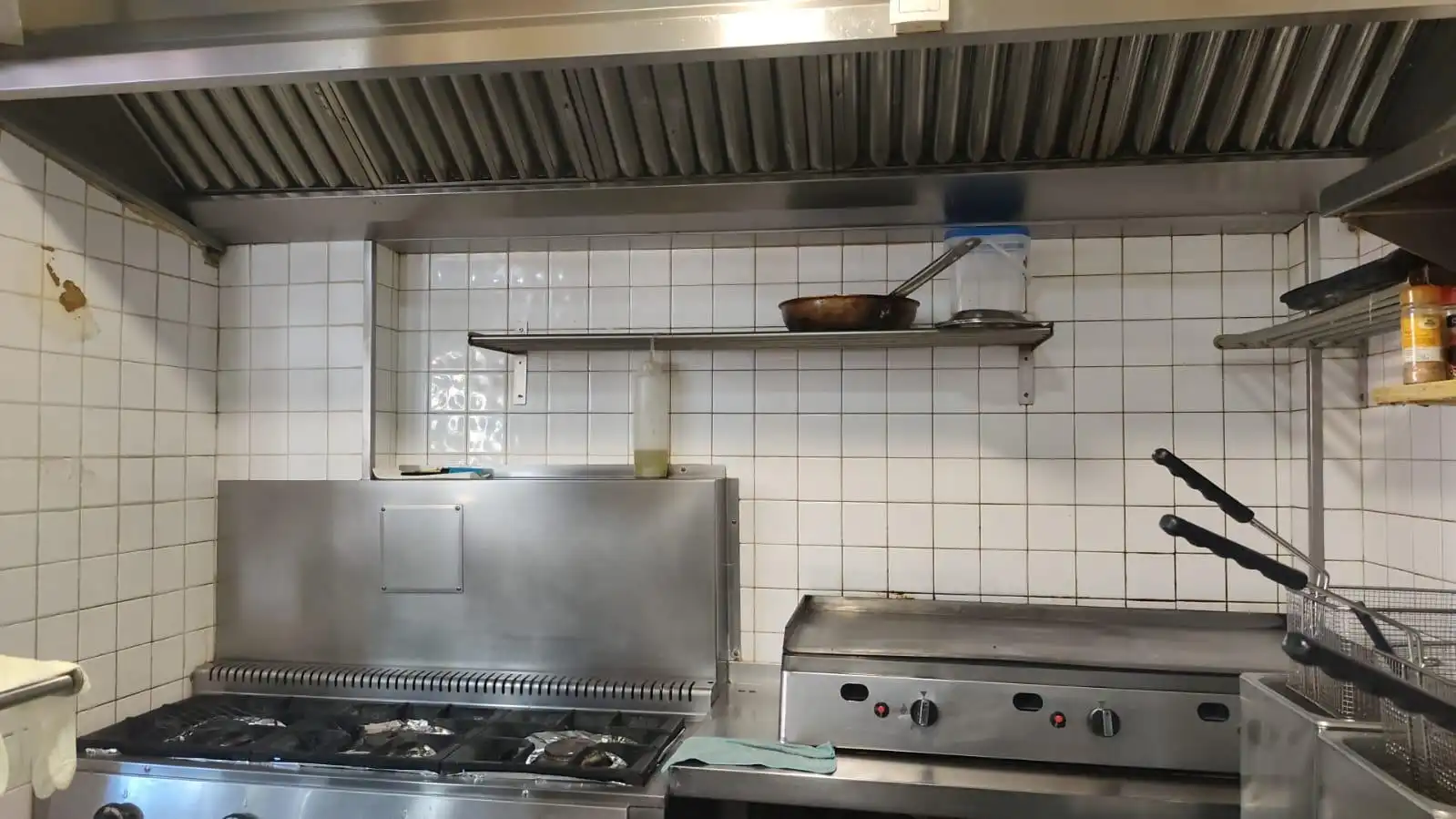 Cocina de Local de alquiler en Velilla de San Antonio