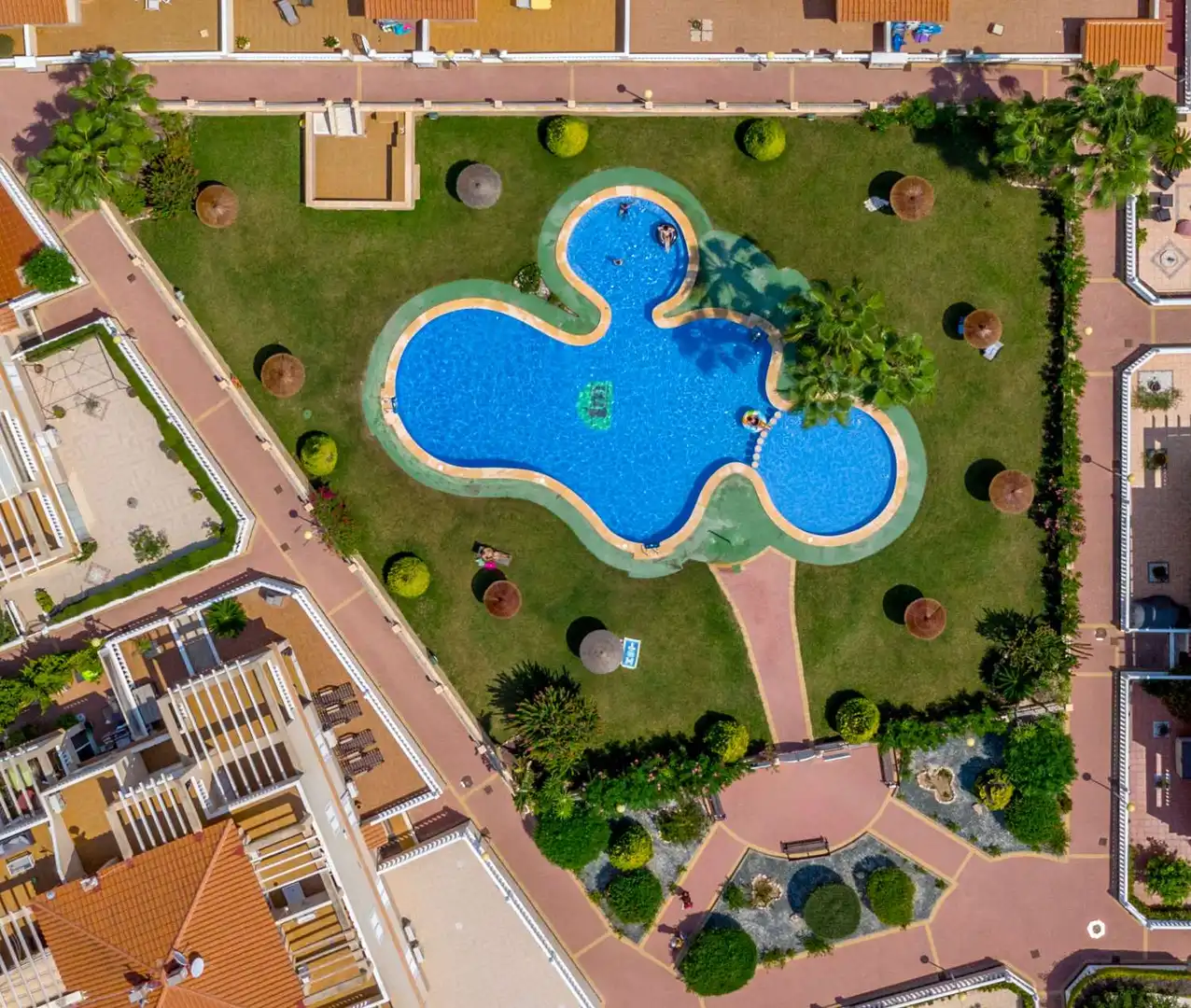 Piscina de Apartament en venda en Orihuela amb Aire condicionat, Calefacció i Terrassa