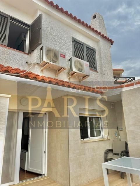 Duplex for sale in Zona Galúa - Calnegre