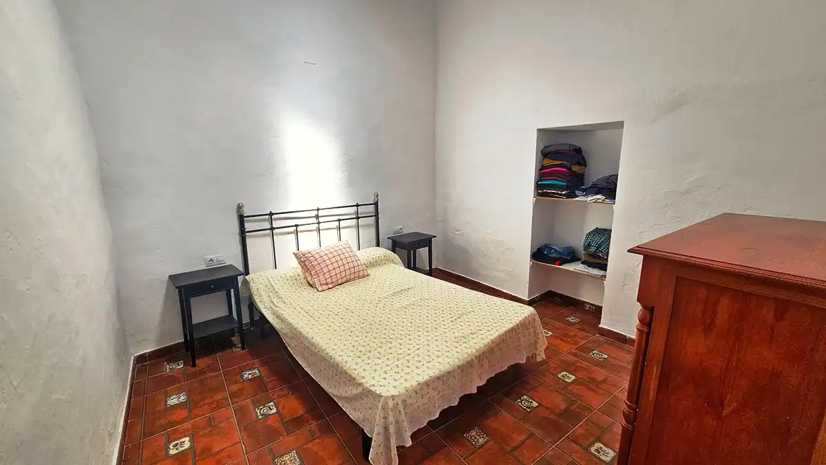 Schlafzimmer von Grundstücke zum Verkauf in Almonaster la Real