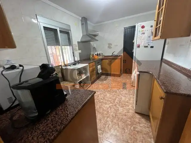 House with pool for sale in Montserrat, imagen 4