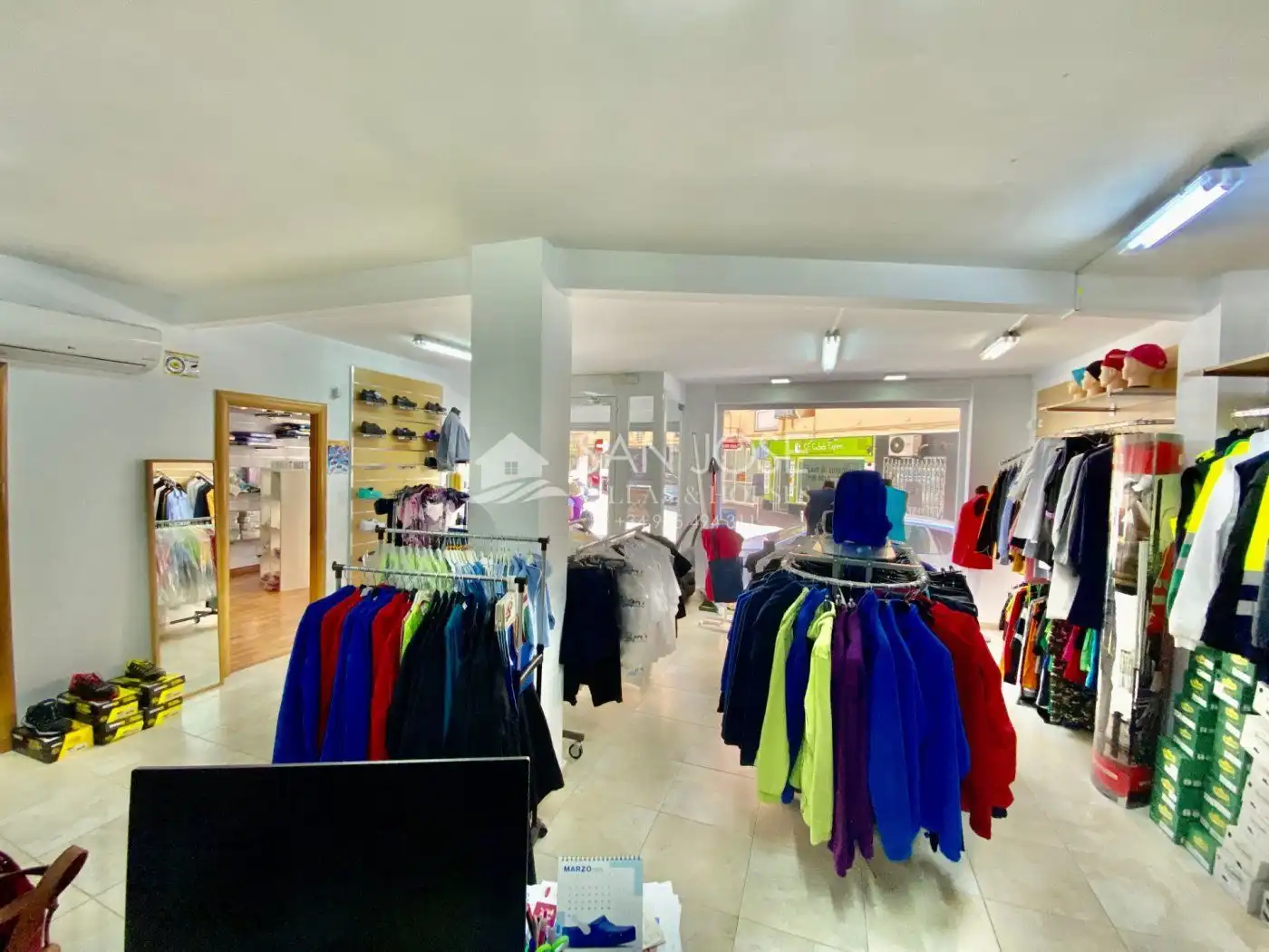 Local comercial en venda a Centro Urbano, imagen 4