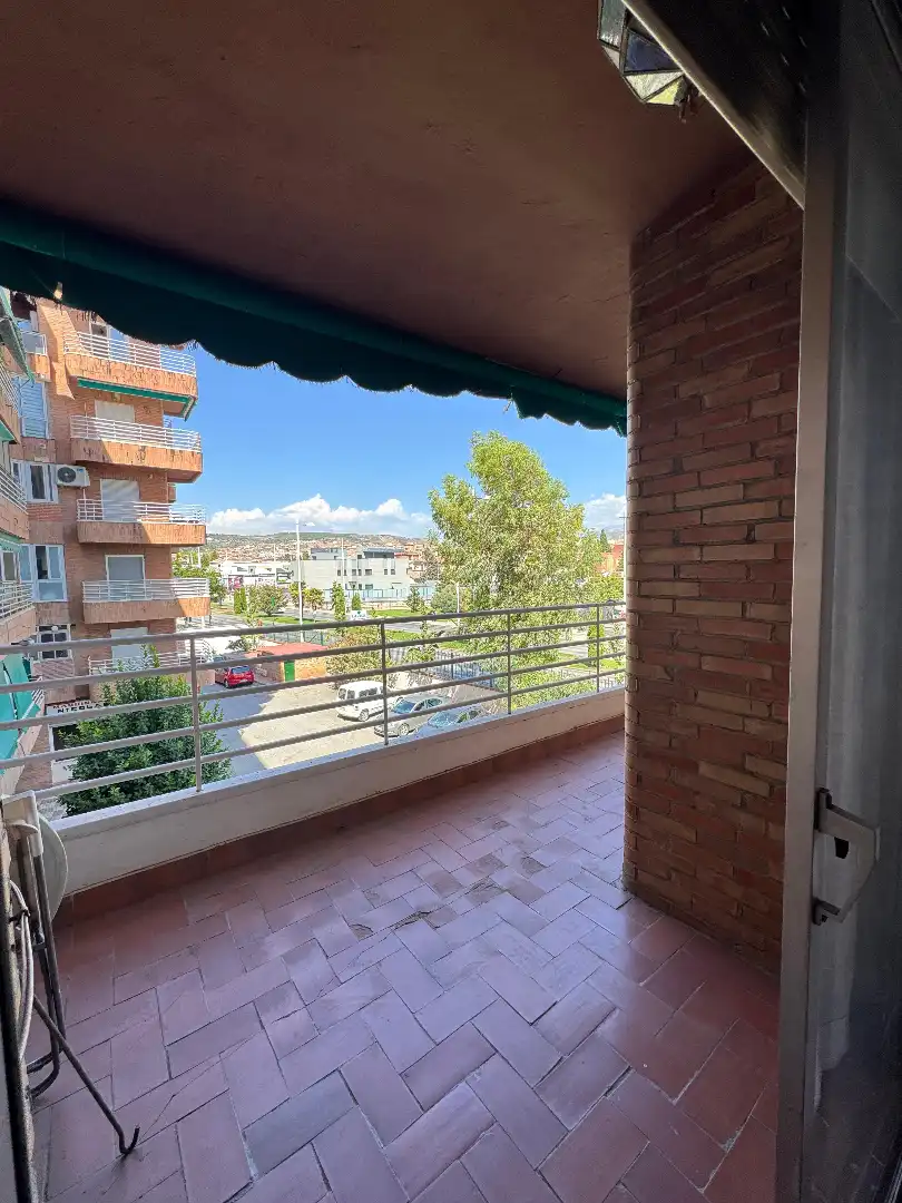 Flat for rent in Barrio de Zaidín