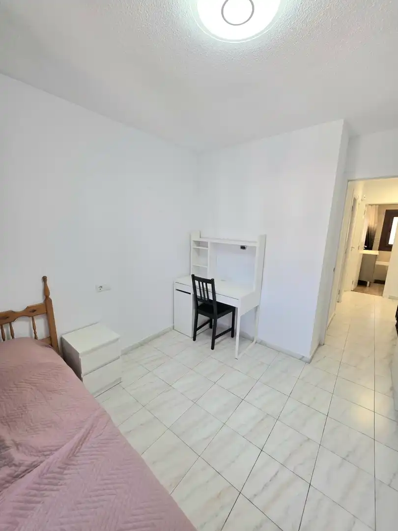 Dormitori de Dúplex en venda en Torrevieja amb Aire condicionat, Terrassa i Moblat