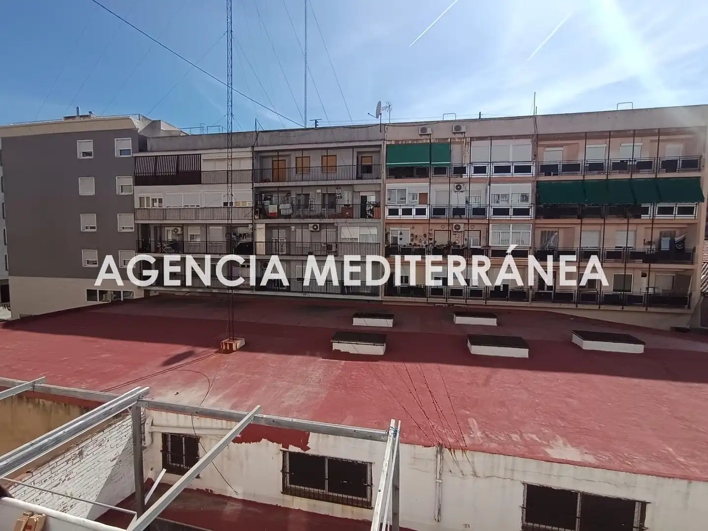 Vista exterior de Pis en venda en Valencia amb Aire condicionat i Calefacció