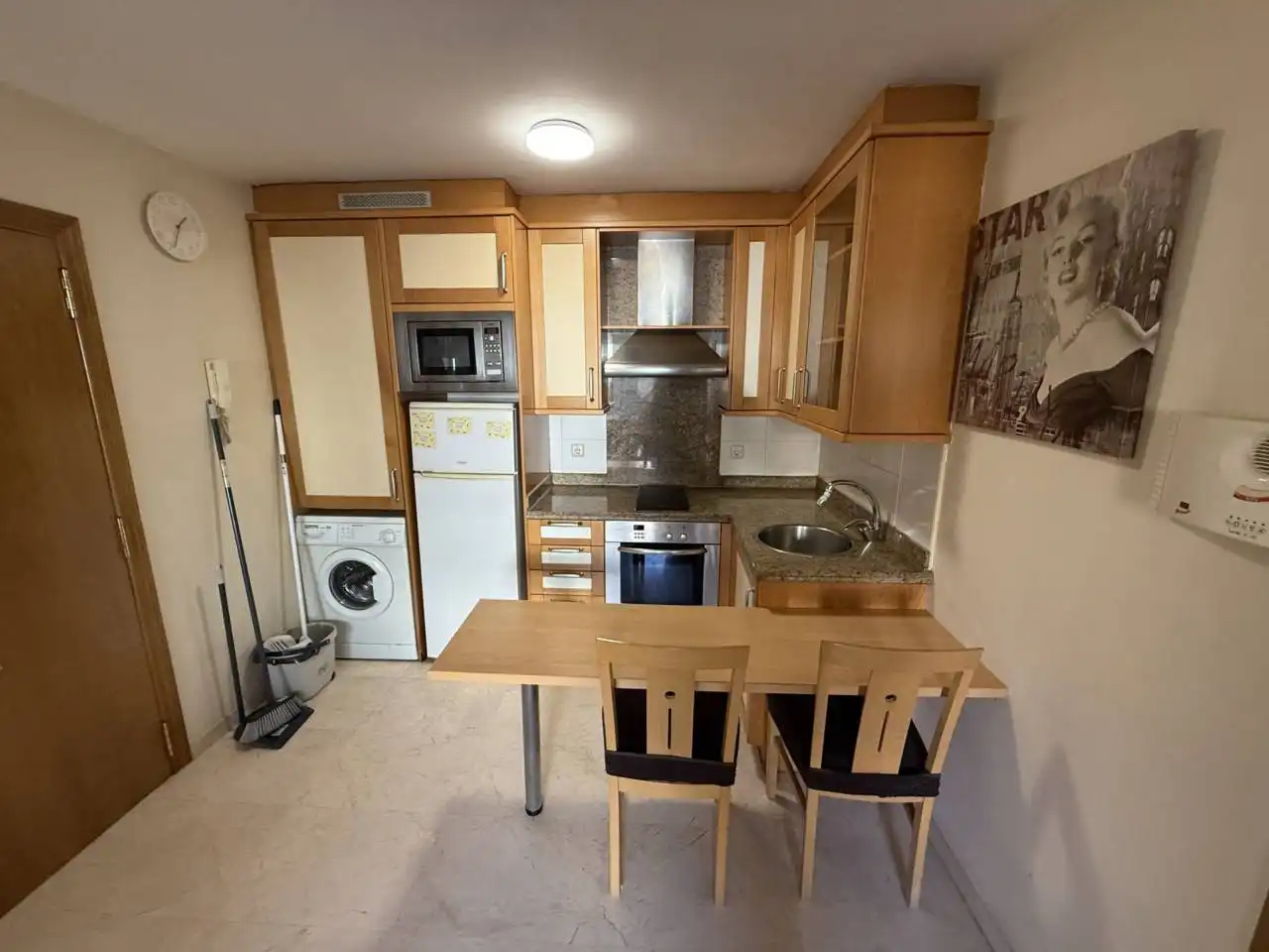 Flat for rent in Calle MARTE, Ca n'Aurell