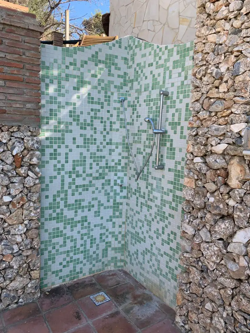 Baño de Casa o chalet en venta en Torrox con Jardín privado, Terraza y Piscina