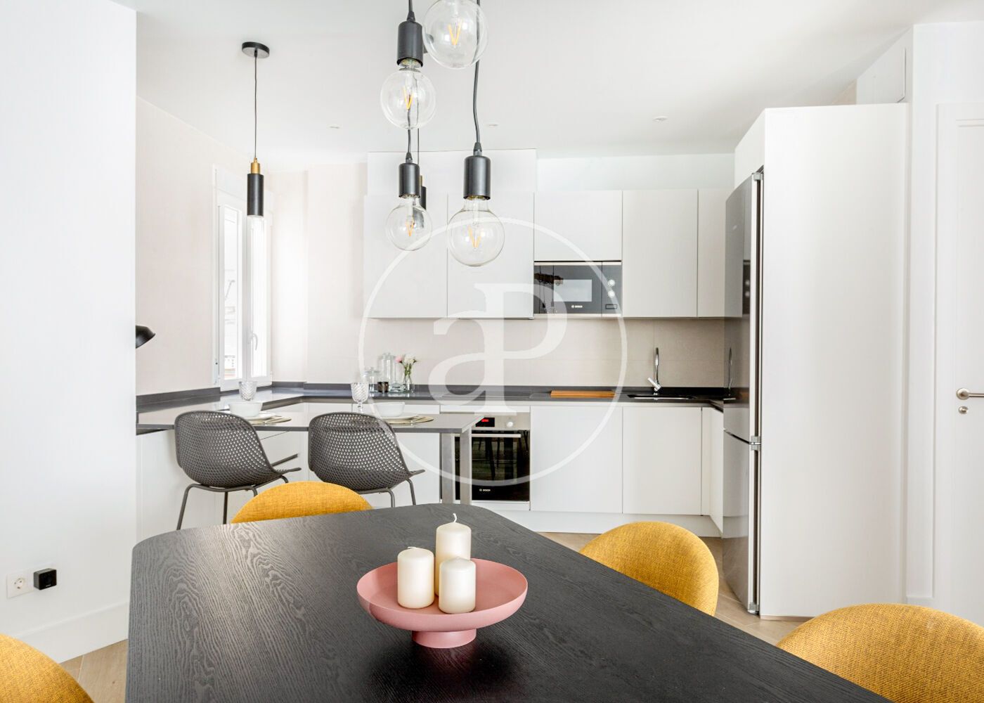 Kitchen of Flat to rent in  Madrid Capital  with Air Conditioner, Heating and Furnished