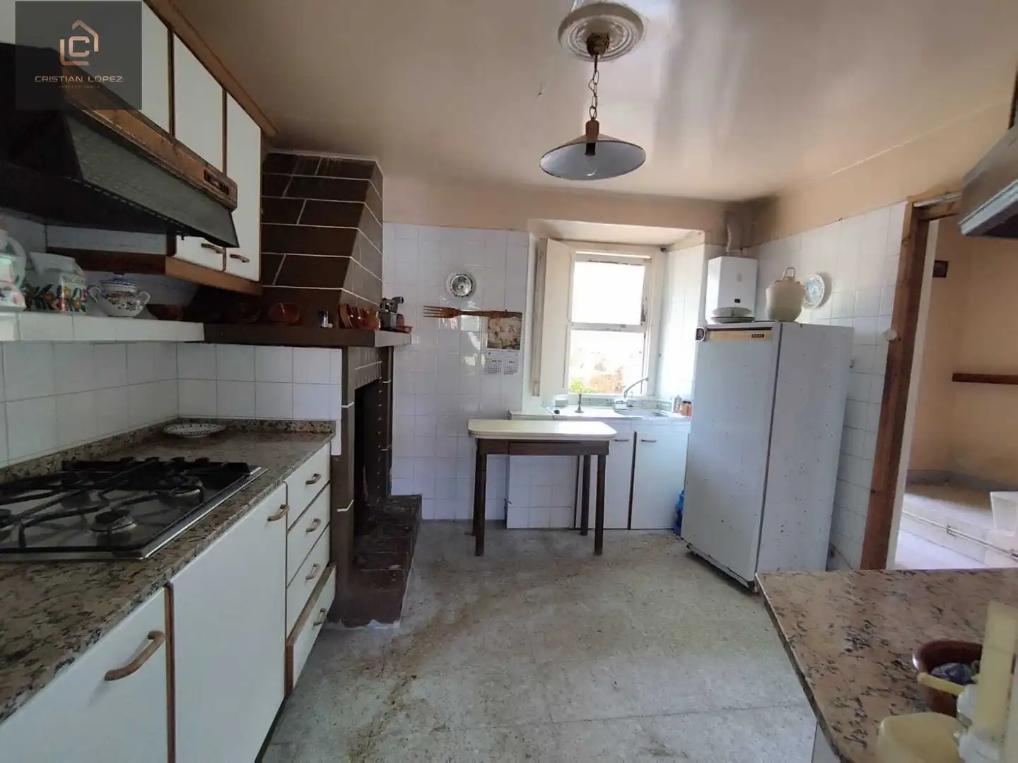 Kitchen of Houses for sale in Abegondo  with Private garden and Storage room