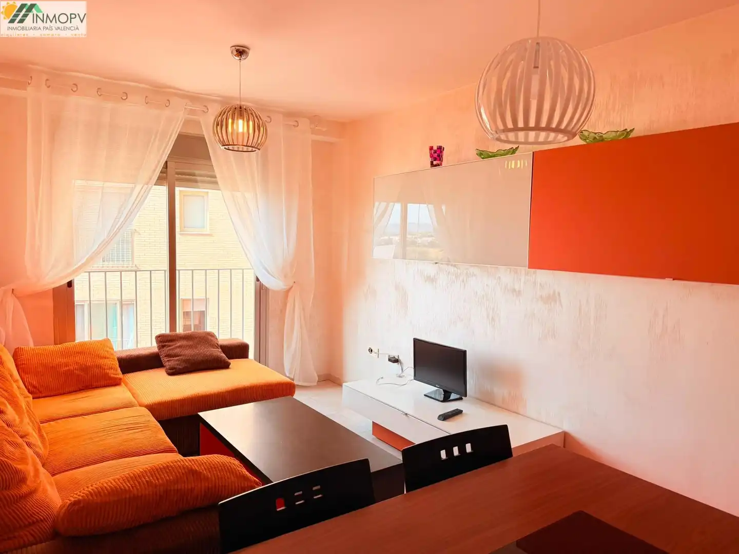Sala de estar de Piso en venta en Vinaròs con Aire acondicionado, Calefacción y Amueblado