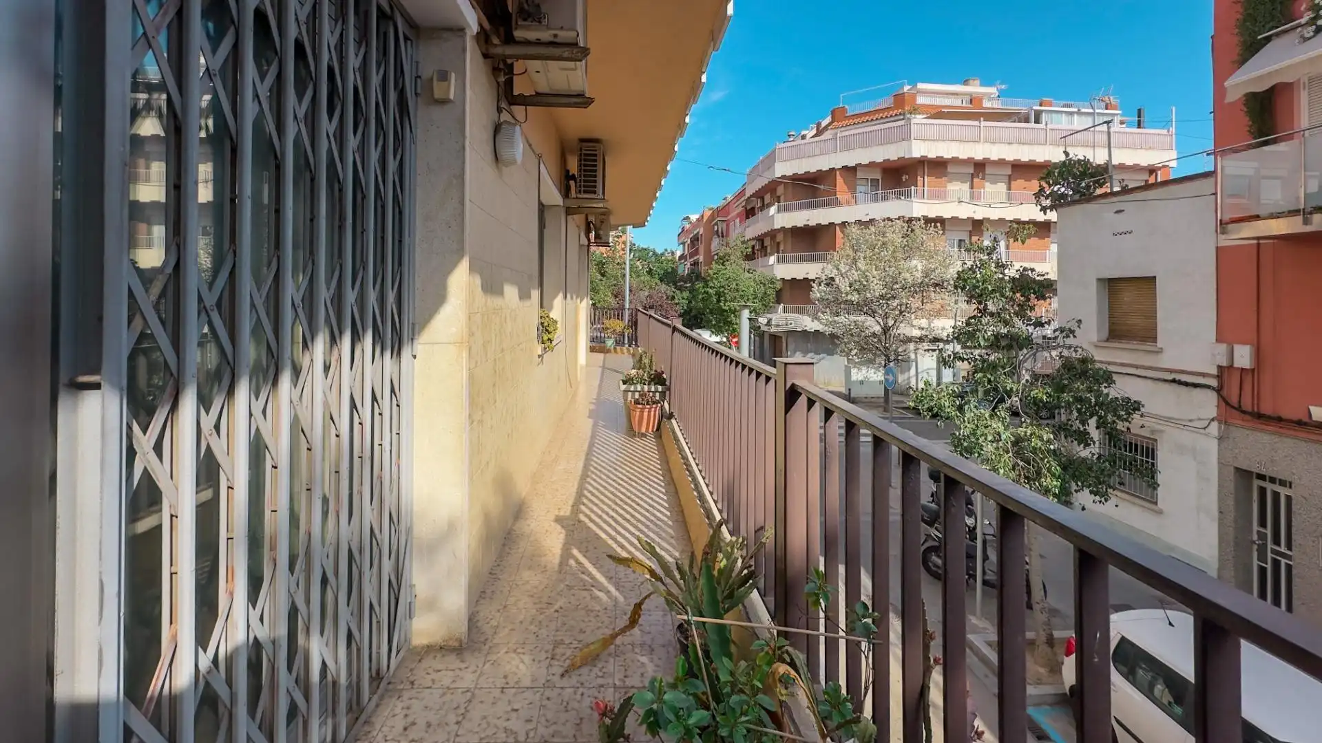 Vista exterior de Pis en venda en Viladecans amb Aire condicionat, Calefacció i Traster