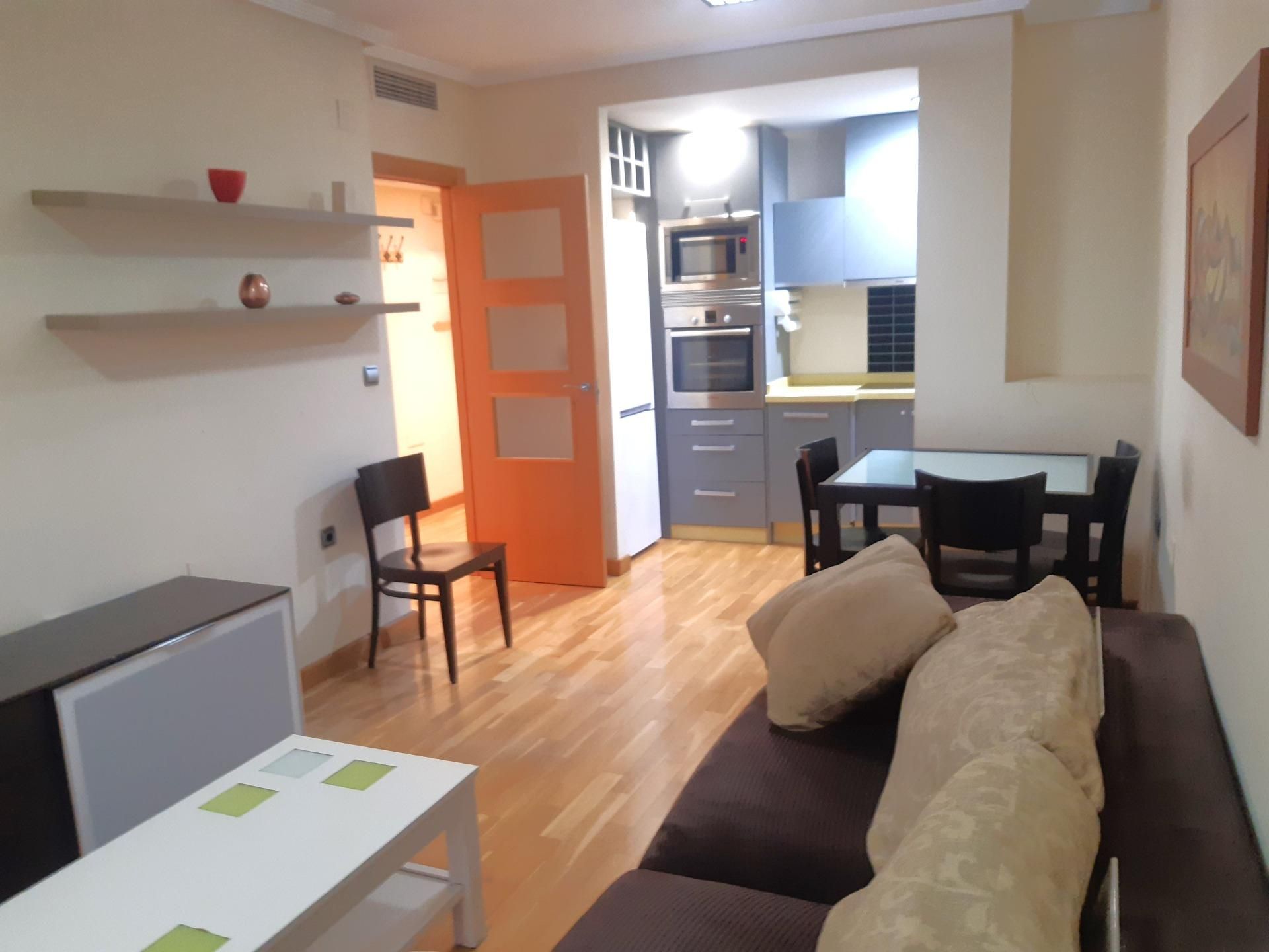 Wohnung zur Miete in Centro, Casco Urbano