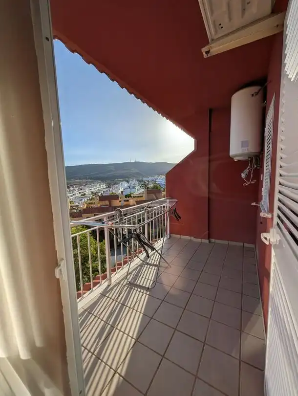 Terraza de Casa adosada de alquiler en La Línea de la Concepción con Aire acondicionado, Calefacción y Jardín privado