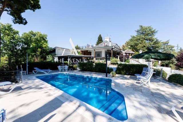 Casa-chalet en Venta en Valdepastores - Las Encinas