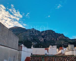 Vista exterior de Dúplex en venda en Tavernes de la Valldigna amb Aire condicionat, Calefacció i Terrassa