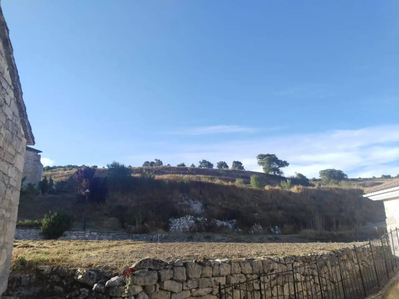 Casa adosada en venta en Susinos del Páramo con Calefacción, Terraza y Amueblado