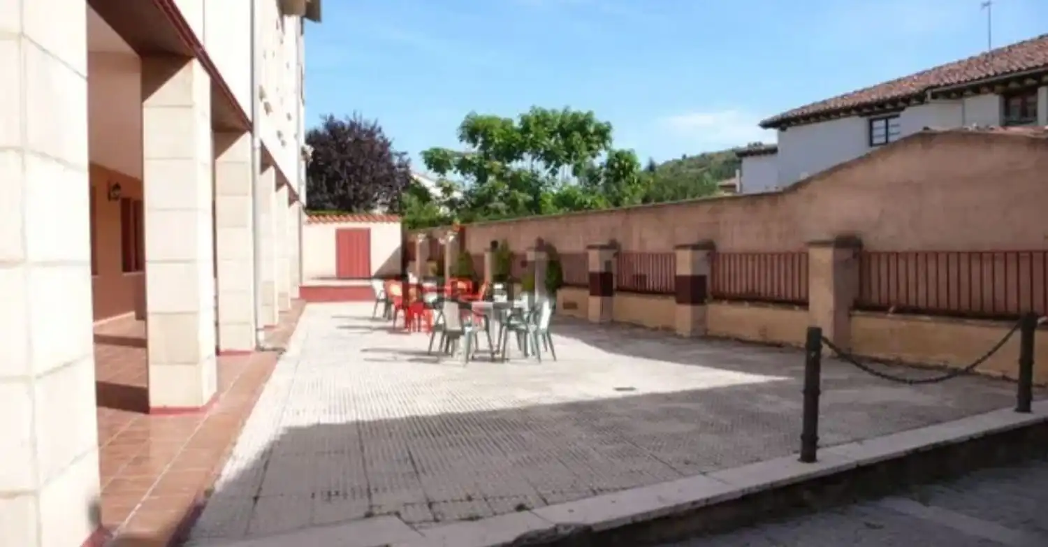 Terrassa de Local en venda en Covarrubias
