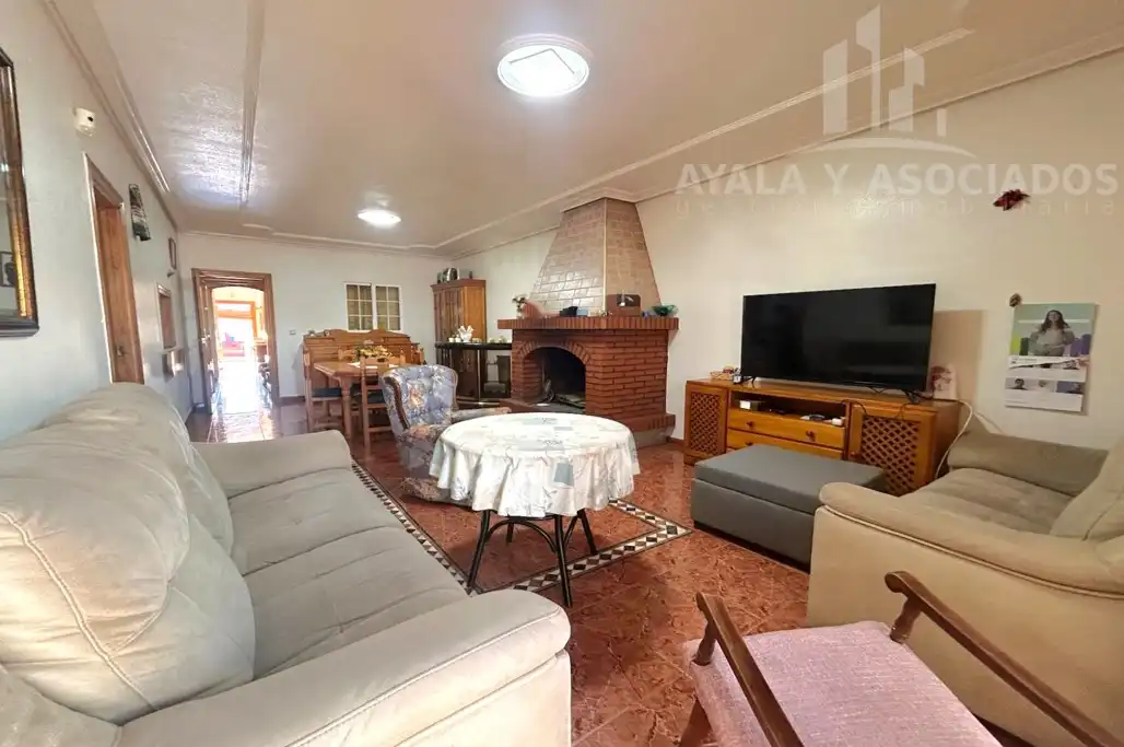 Living room of Houses for sale in  Murcia Capital  with Air Conditioner and Heating