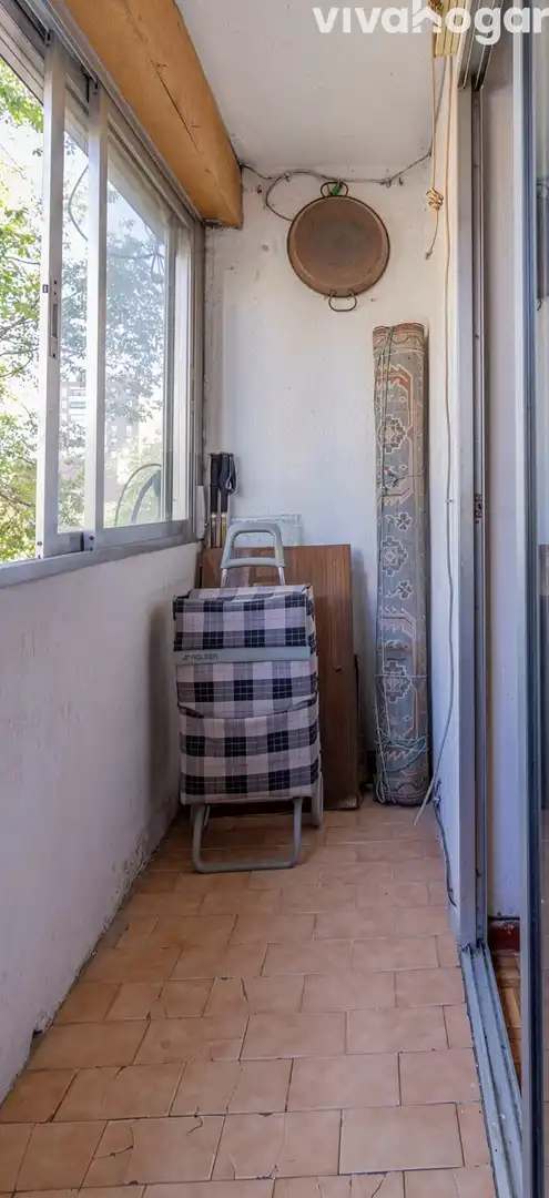 Habitación de Piso en venta en Madrid con Terraza
