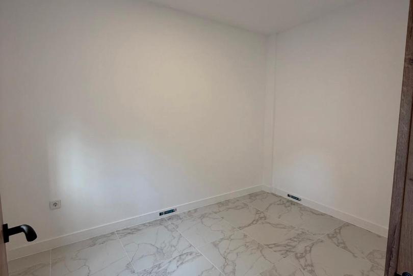 Foto 1 de Casa o xalet de lloguer a Avenida de Abril - 9 de Octubre, Valencia