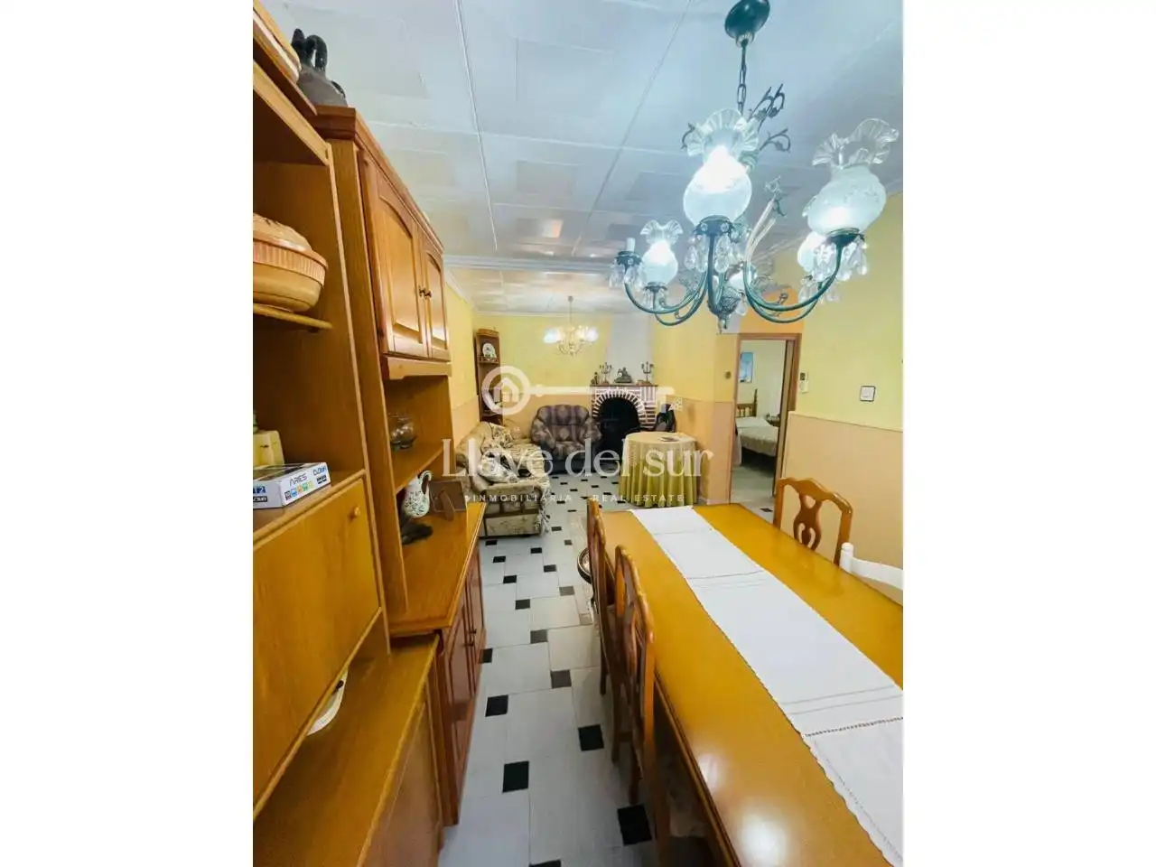 Wohnung zum Verkauf in Avenida Juan Carlos I, 90, Casco Antiguo